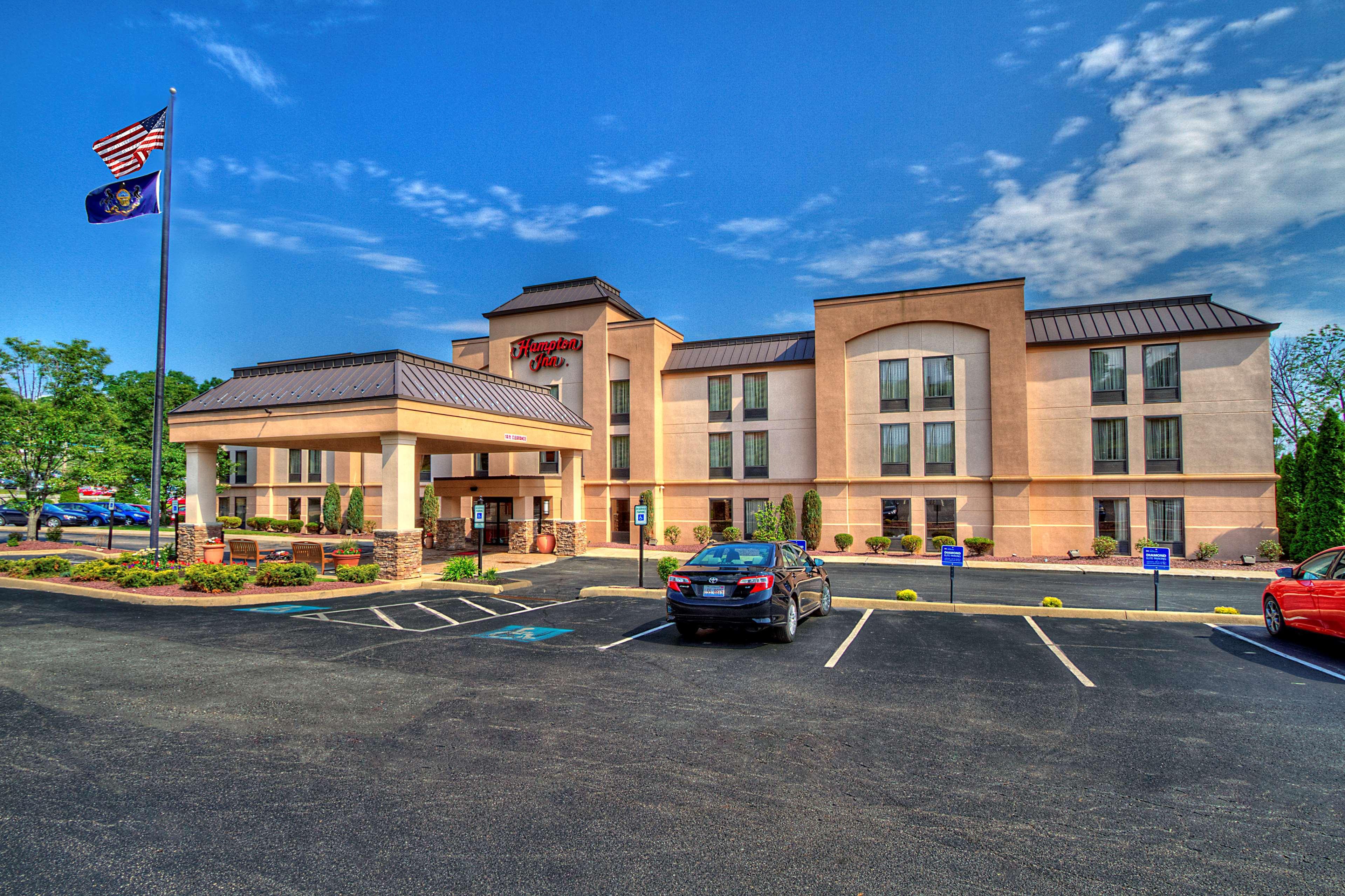 Hampton Inn Pittsburgh/West Mifflin Exterior photo
